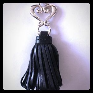 🌺 Brighton Leather Tassel Key Fob